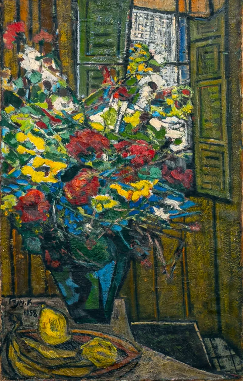 Flower-and-fruit-vase