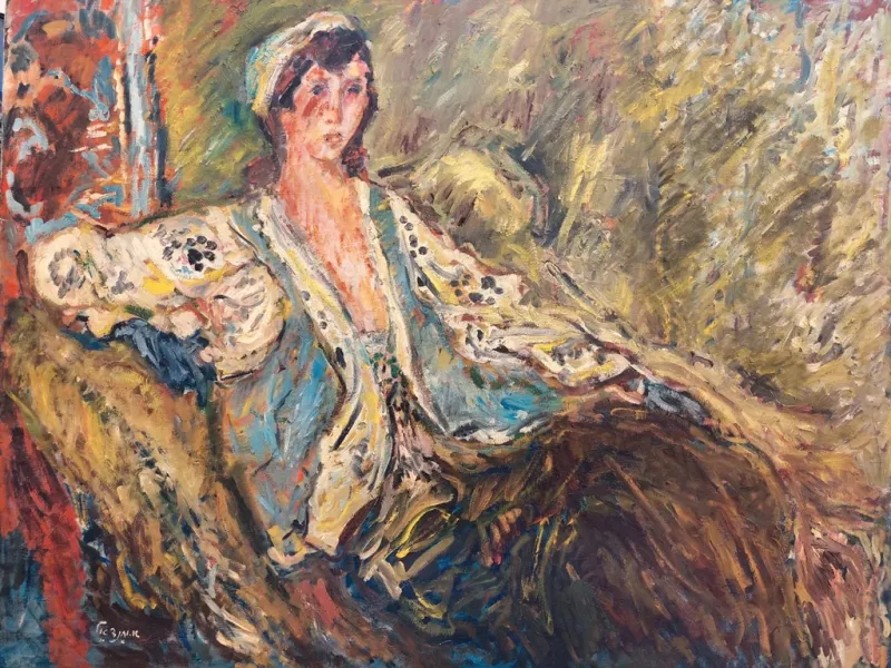 Sitting-Woman