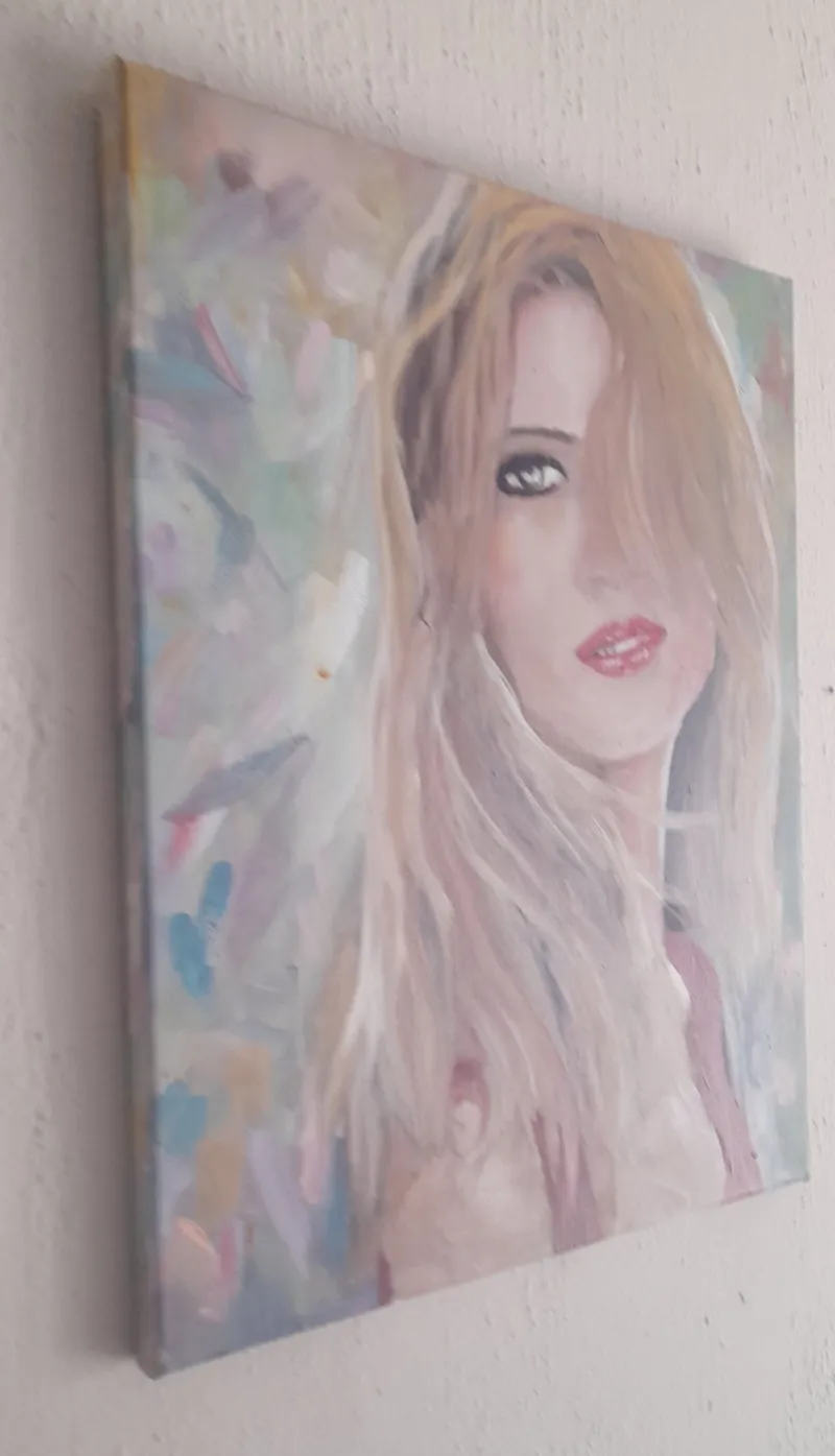 Ruffled detail 2.webp