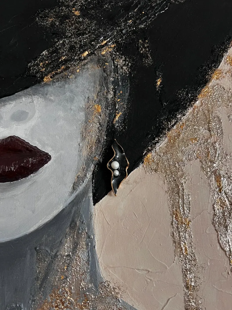 Lady in Hat