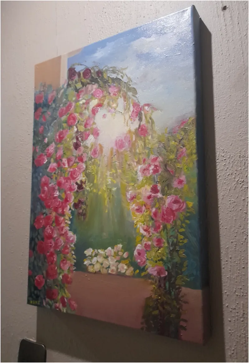 Arched roses detail.webp